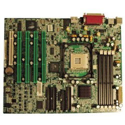 ATX bundkort med 4 x 64bit...